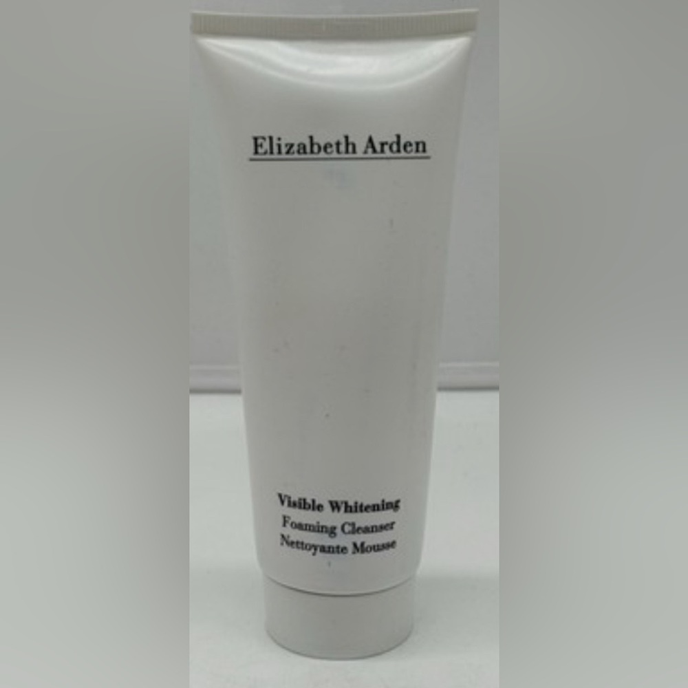 Elizabeth Arden Visible Whitening Foaming Cleanser